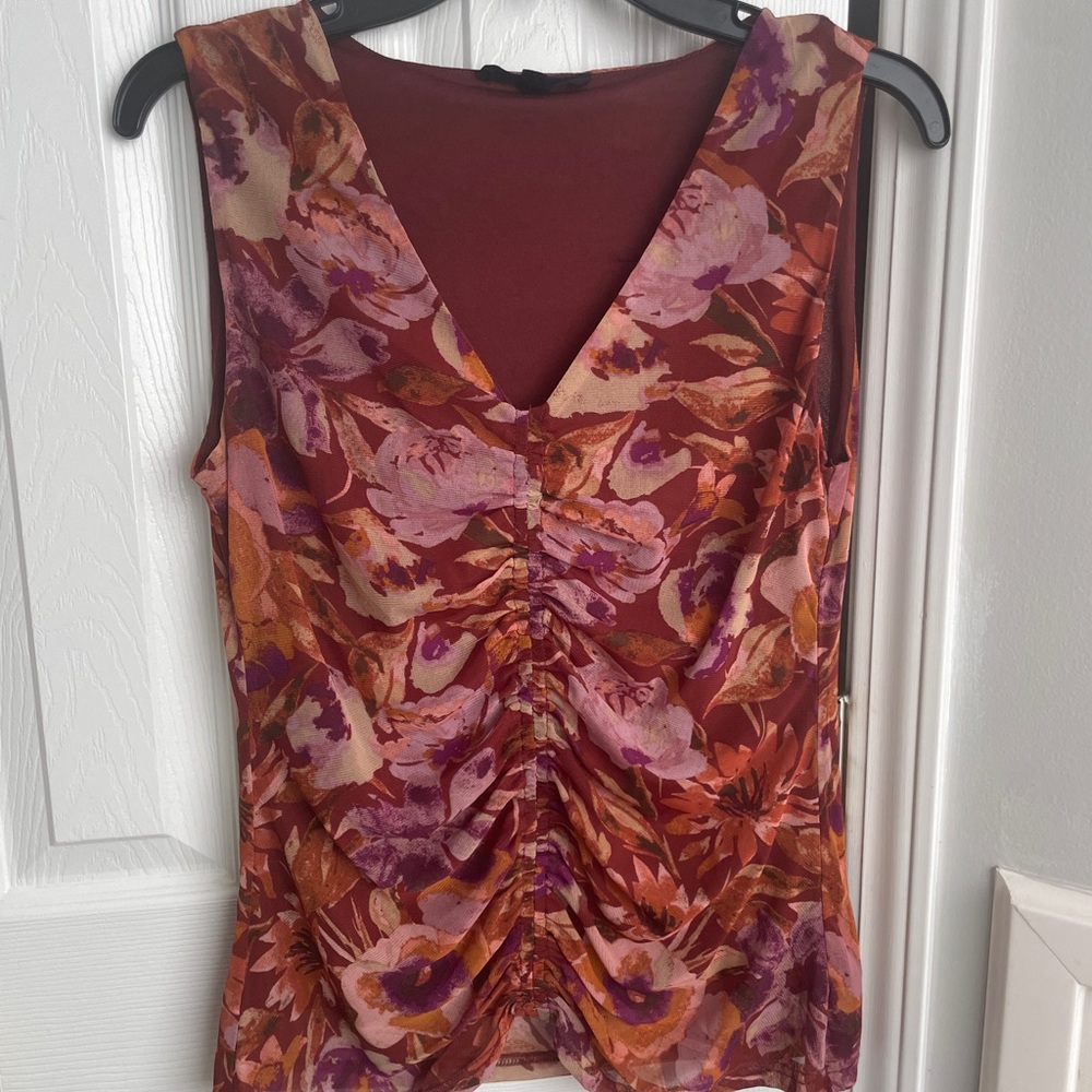 Jane + Delancey Floral V-Neck Sleeveless Top